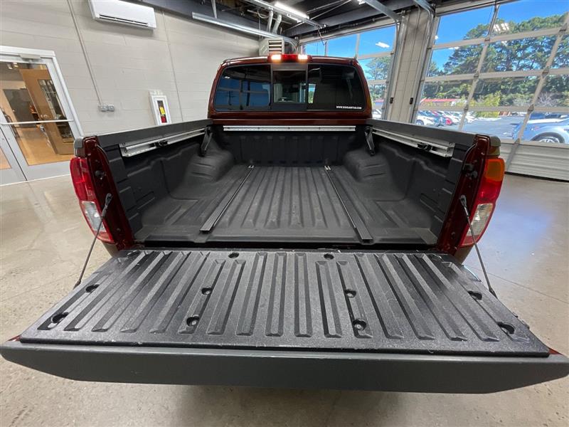 2016 NISSAN FRONTIER SV