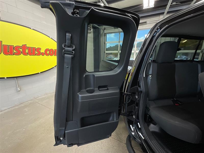 2012 NISSAN TITAN S