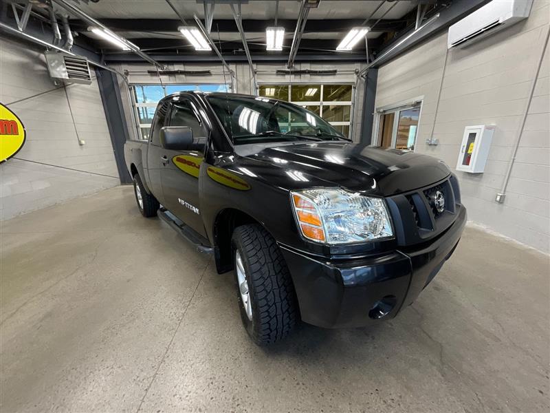 2012 NISSAN TITAN S