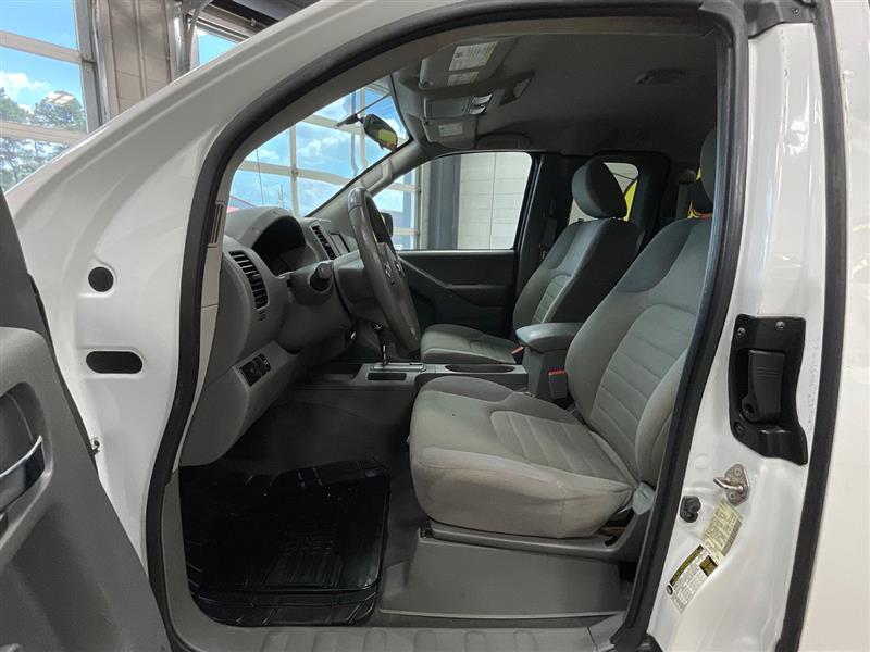 2019 NISSAN FRONTIER S