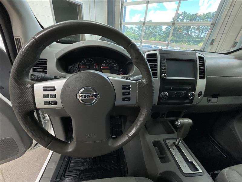 2019 NISSAN FRONTIER S