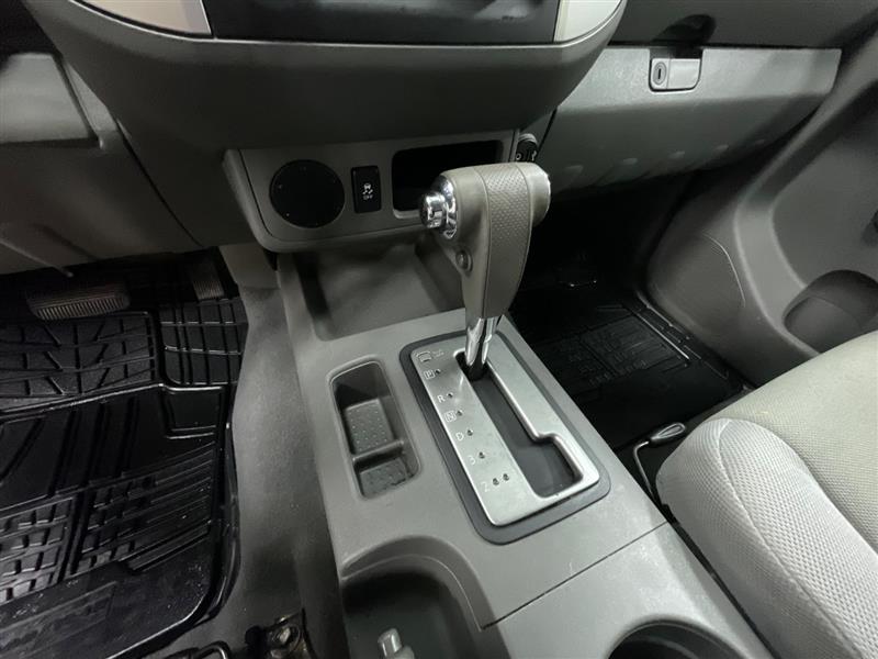 2019 NISSAN FRONTIER S