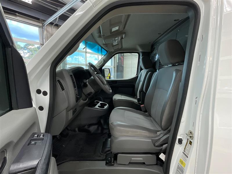 2020 NISSAN NV CARGO S