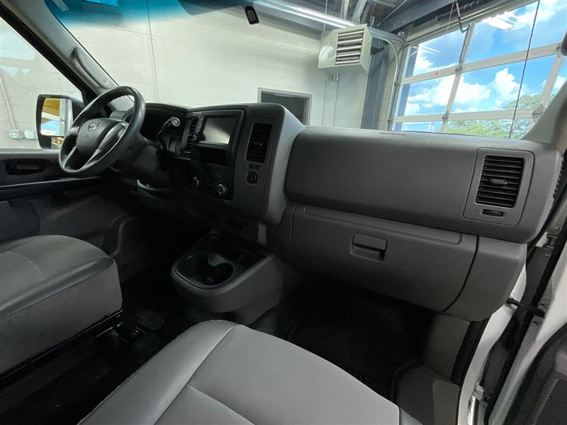 2020 NISSAN NV CARGO S
