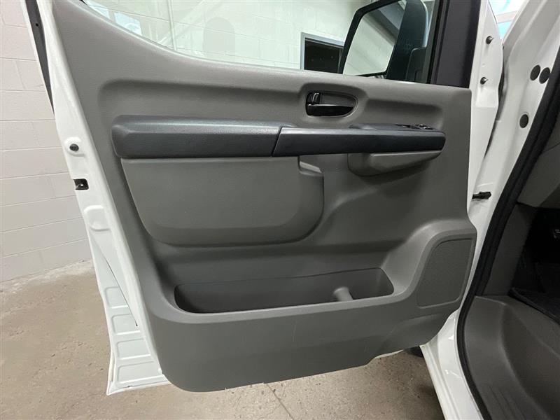 2020 NISSAN NV CARGO S