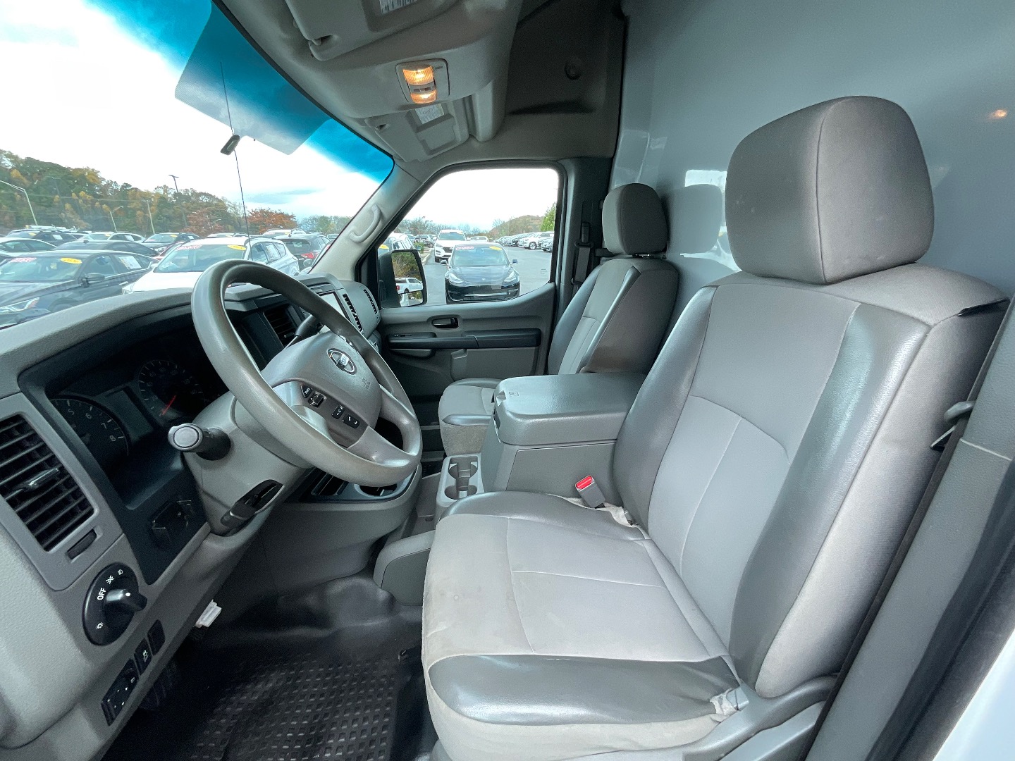 2021 Nissan NV Cargo SV - Photo 9