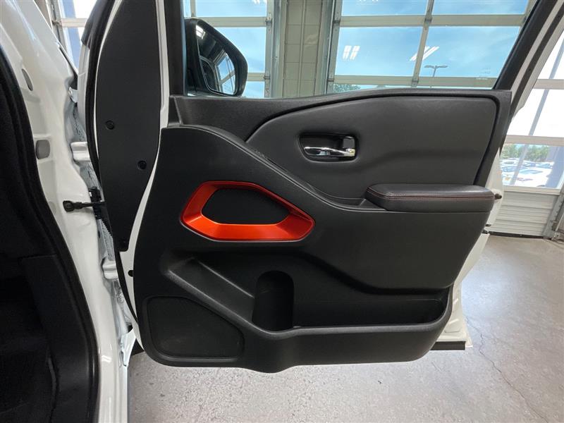 2022 NISSAN FRONTIER PRO-X