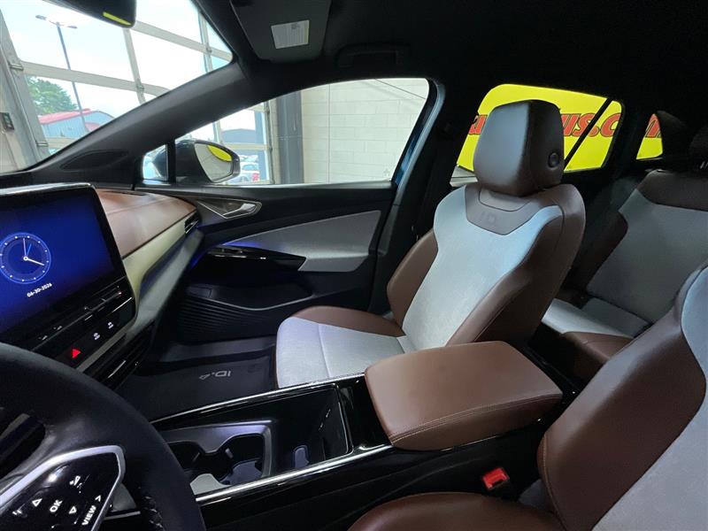 2023 VOLKSWAGEN ID.4 Pro