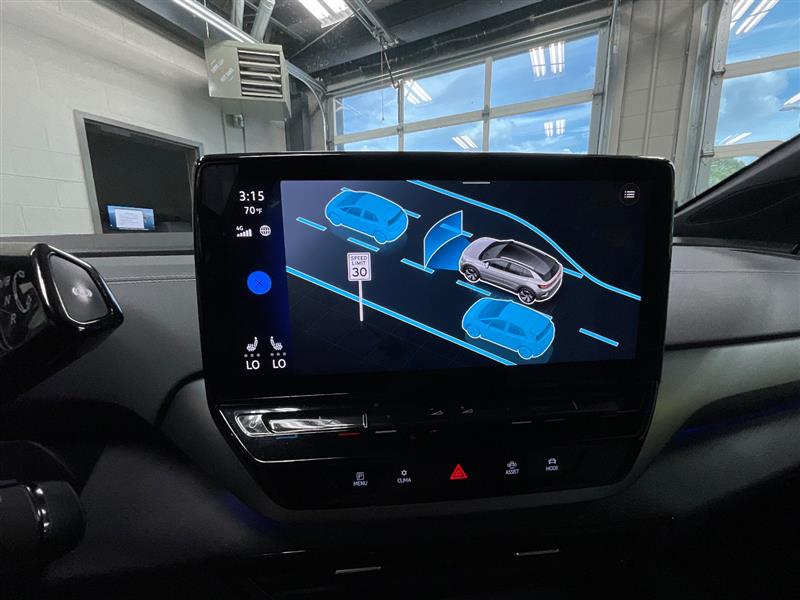 2023 VOLKSWAGEN ID.4 Pro