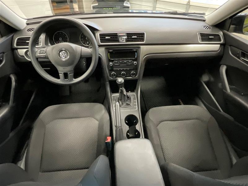 2012 VOLKSWAGEN PASSAT S PZEV