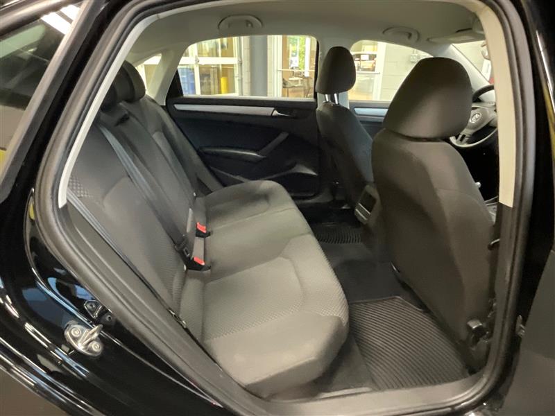 2012 VOLKSWAGEN PASSAT S PZEV