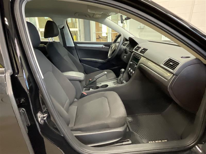 2012 VOLKSWAGEN PASSAT S PZEV