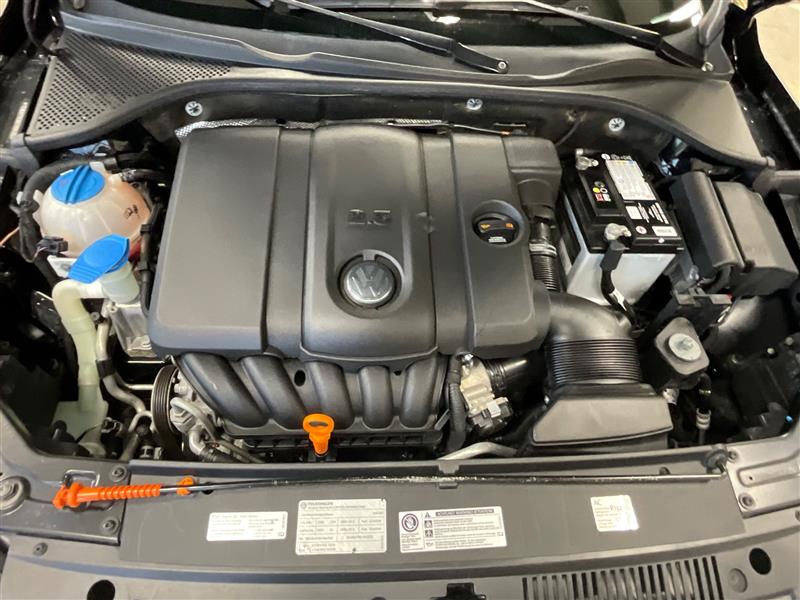 2012 VOLKSWAGEN PASSAT S PZEV