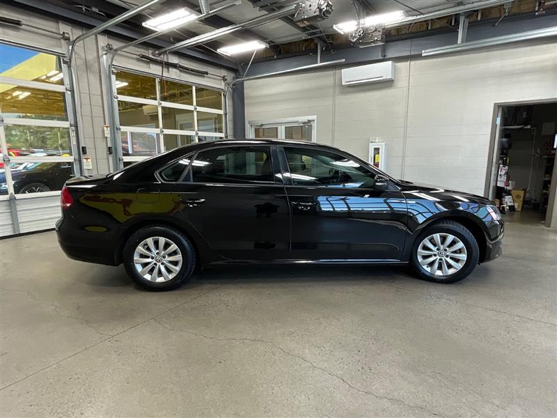 2015 VOLKSWAGEN PASSAT 1.8T