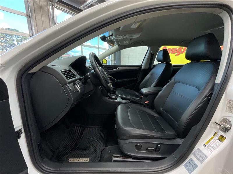 2015 VOLKSWAGEN PASSAT 1.8T