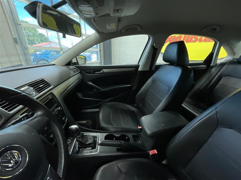 2015 VOLKSWAGEN PASSAT 1.8T