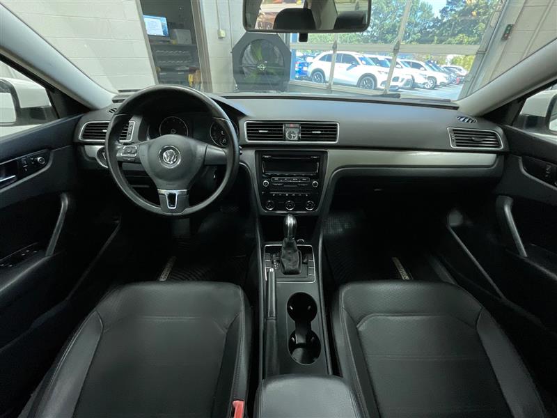 2015 VOLKSWAGEN PASSAT 1.8T