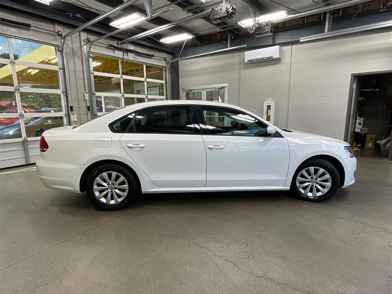 2015 VOLKSWAGEN PASSAT 1.8T