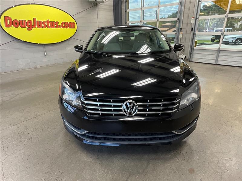 2012 VOLKSWAGEN PASSAT SE