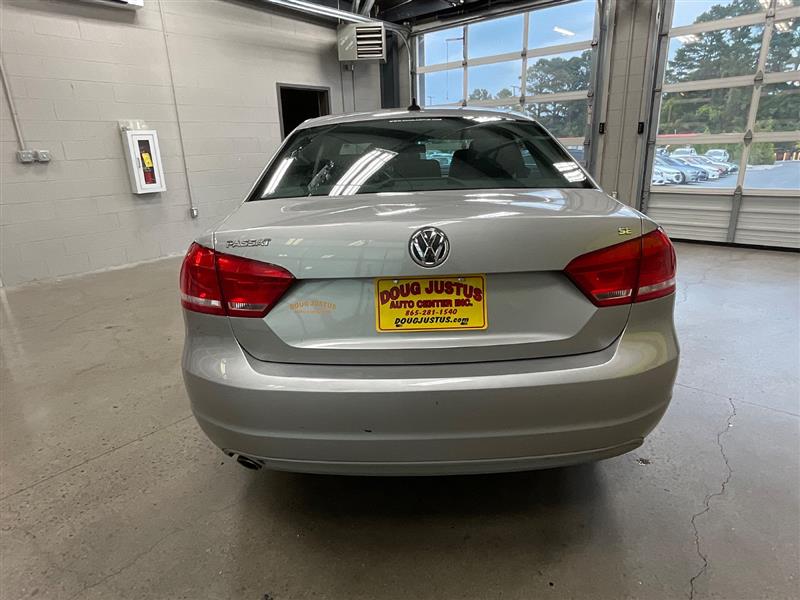 2012 VOLKSWAGEN PASSAT 