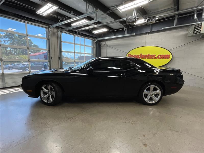 2012 DODGE CHALLENGER SXT