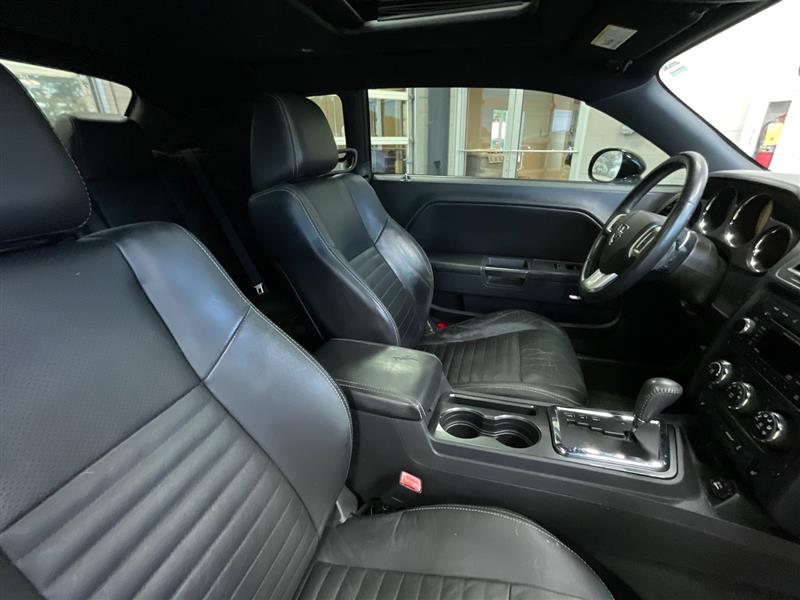 2012 DODGE CHALLENGER SXT