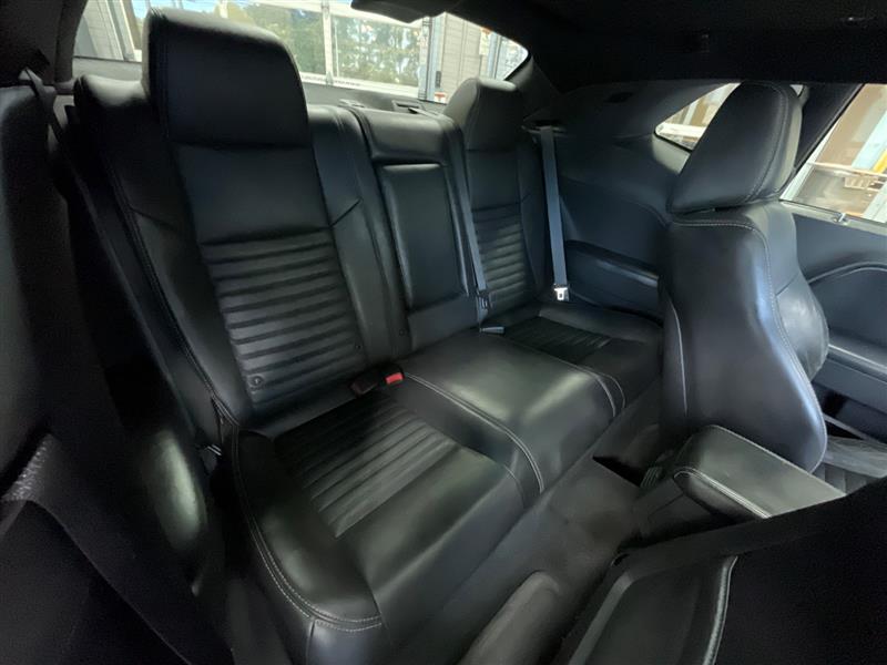 2012 DODGE CHALLENGER SXT