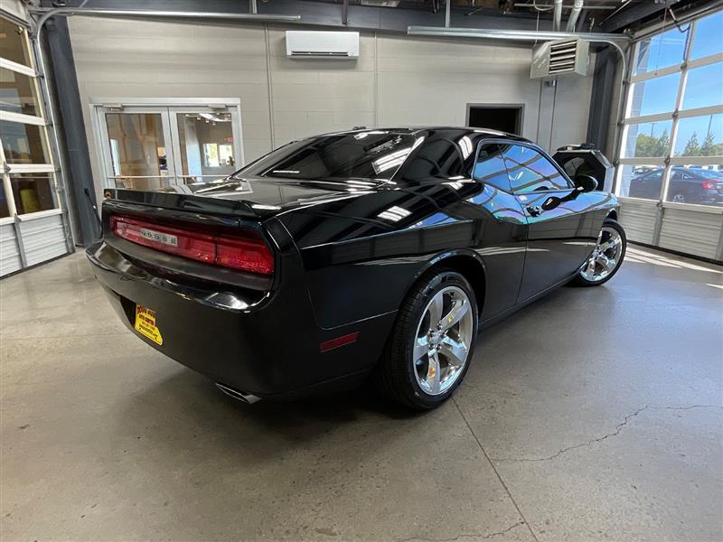 2012 DODGE CHALLENGER SXT