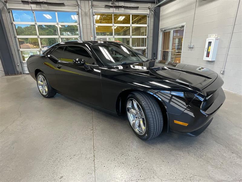 2012 DODGE CHALLENGER SXT