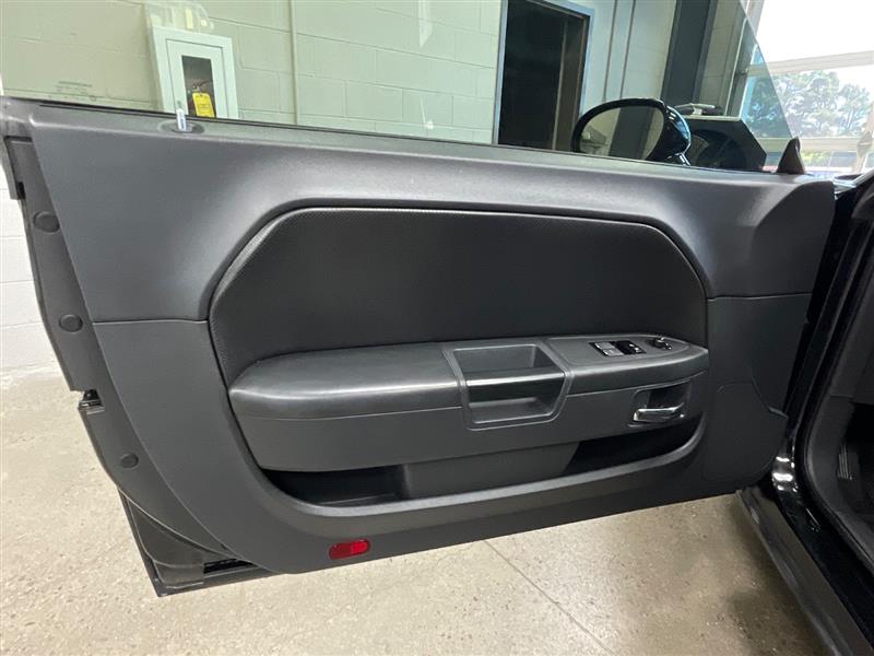 2012 DODGE CHALLENGER SXT