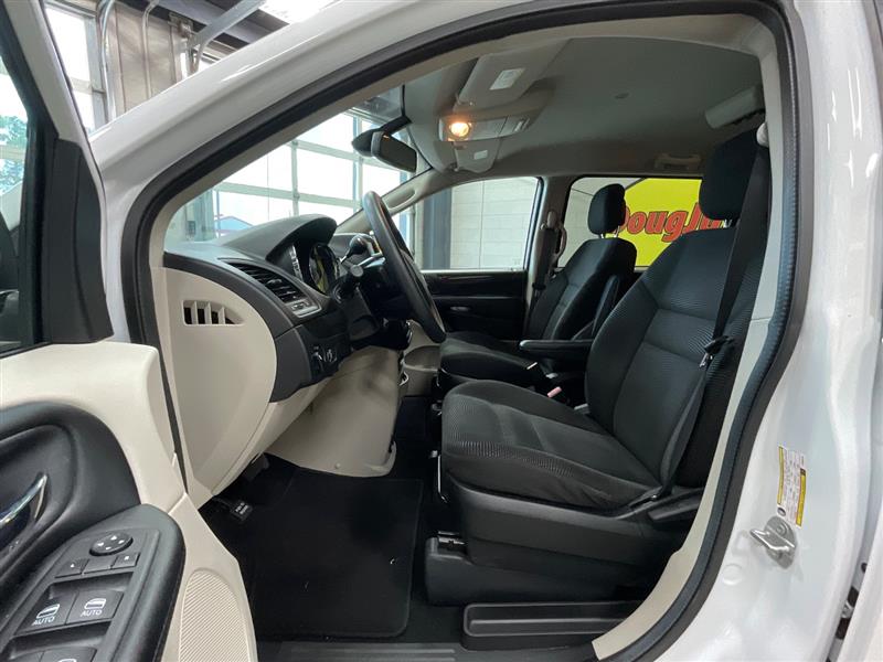 2020 DODGE GRAND CARAVAN SE