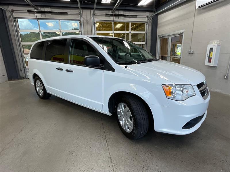 2020 DODGE GRAND CARAVAN SE