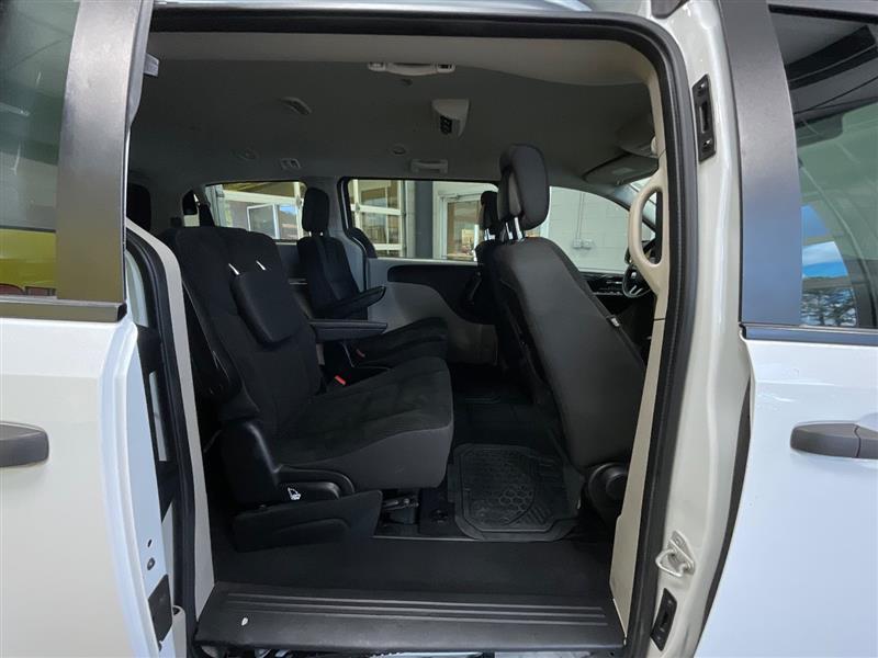 2019 DODGE GRAND CARAVAN SE