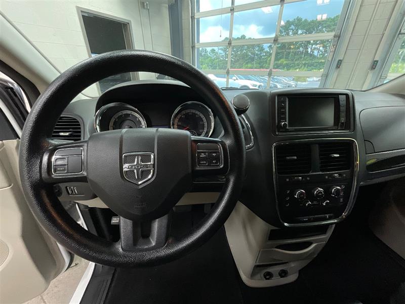2020 DODGE GRAND CARAVAN SE