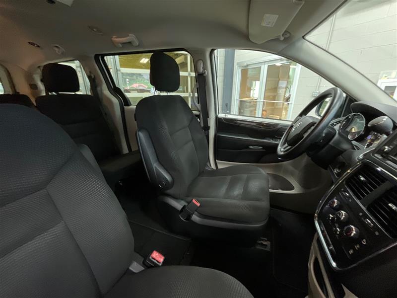 2020 DODGE GRAND CARAVAN SE