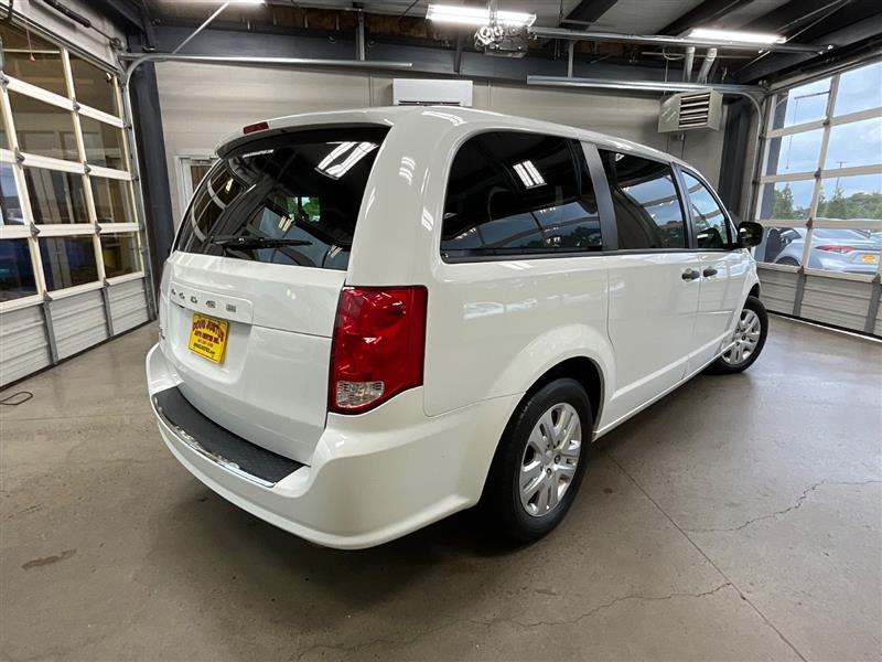 2020 DODGE GRAND CARAVAN SE