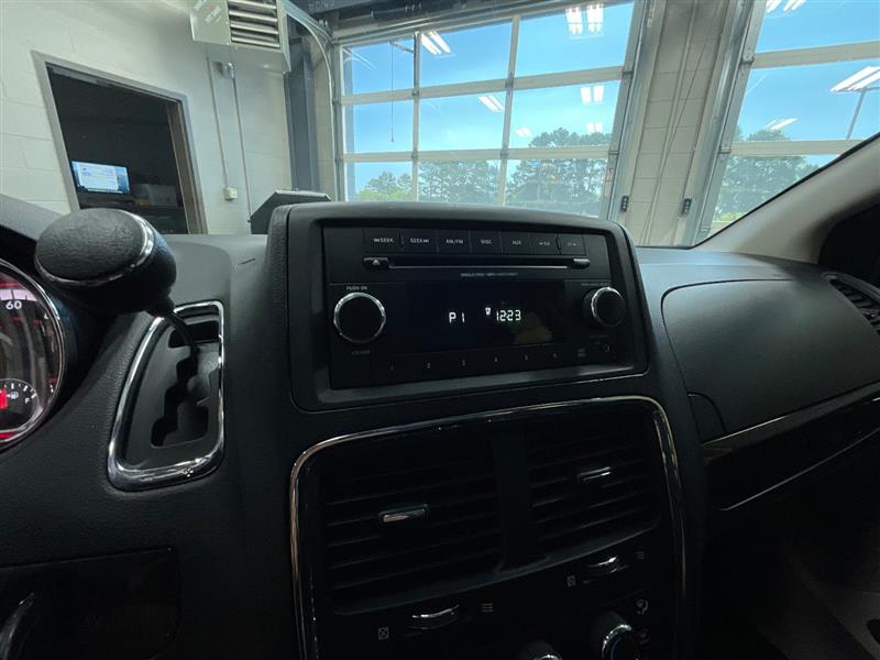 2015 DODGE GRAND CARAVAN American Value Pkg