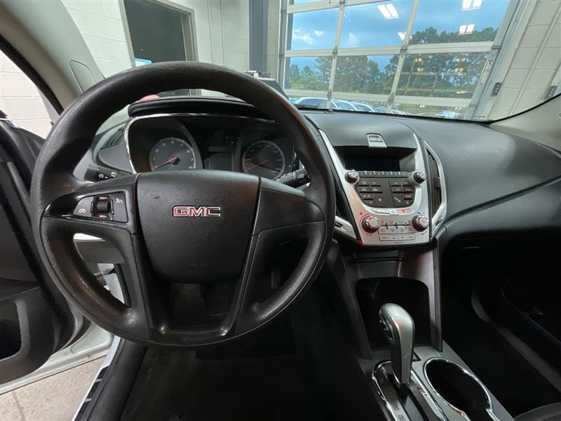 2011 GMC TERRAIN SLE-1