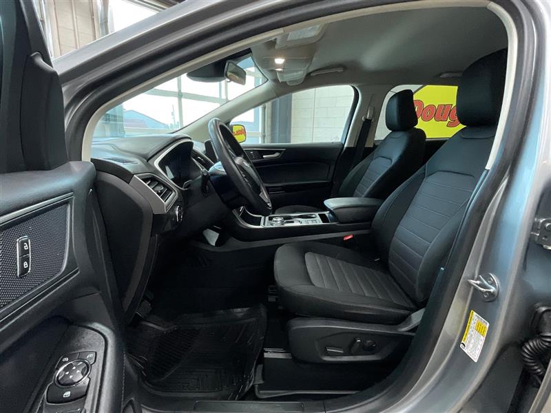 2021 FORD EDGE SE