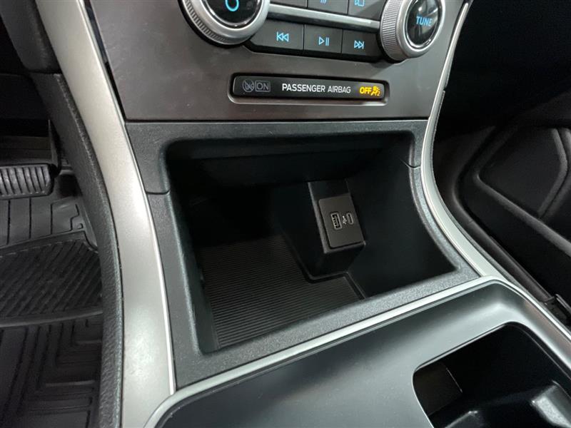 2021 FORD EDGE SE