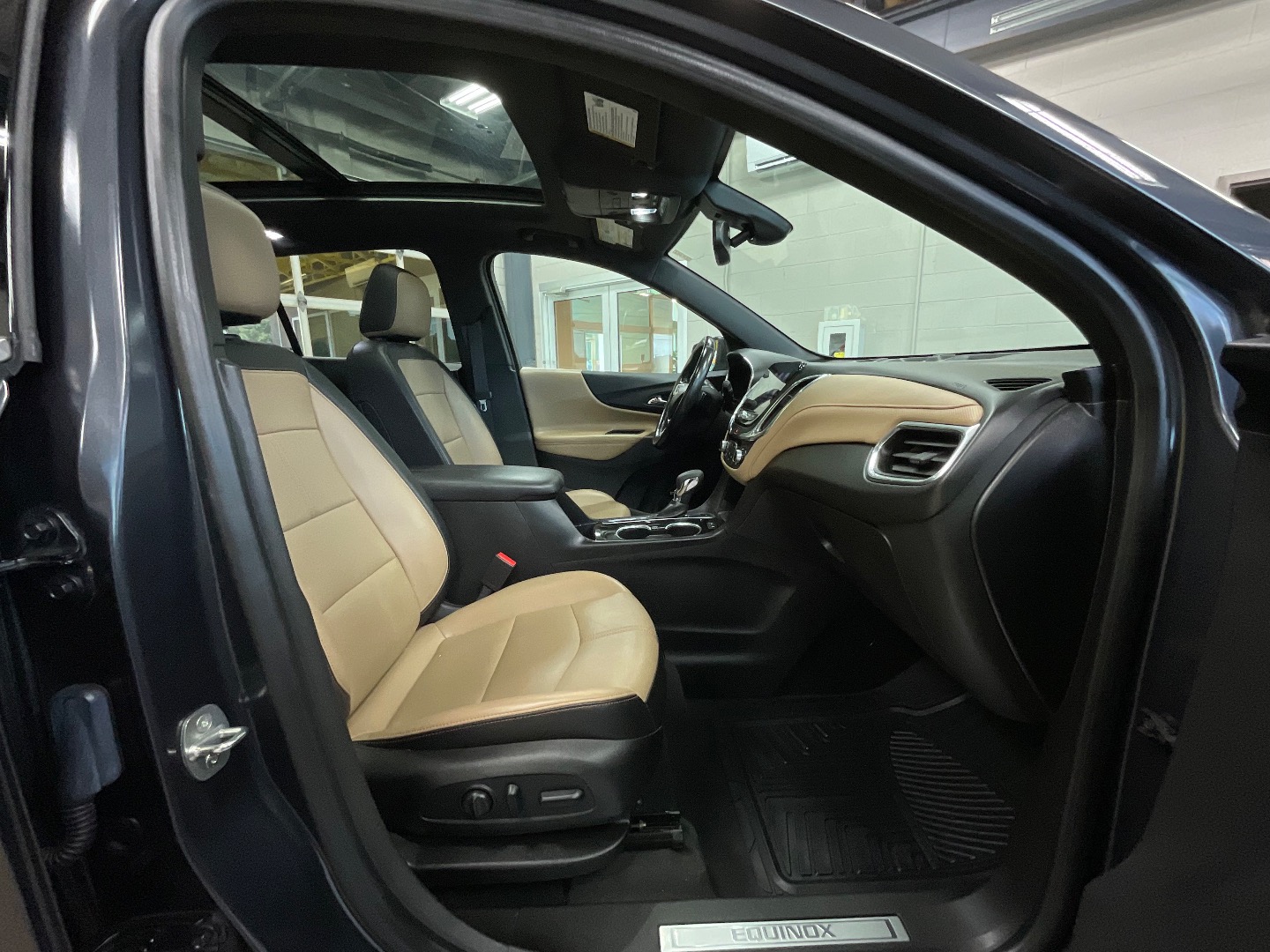 2022 Chevrolet Equinox Premier - Photo 34