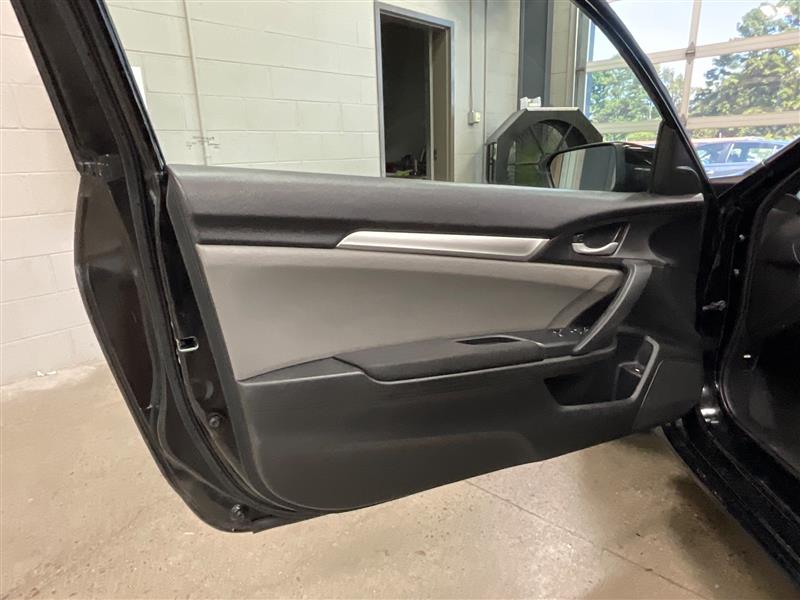 2018 HONDA CIVIC LX-P