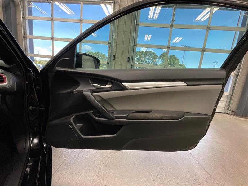 2018 HONDA CIVIC LX-P