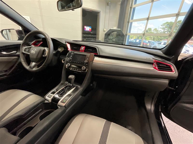 2018 HONDA CIVIC LX-P