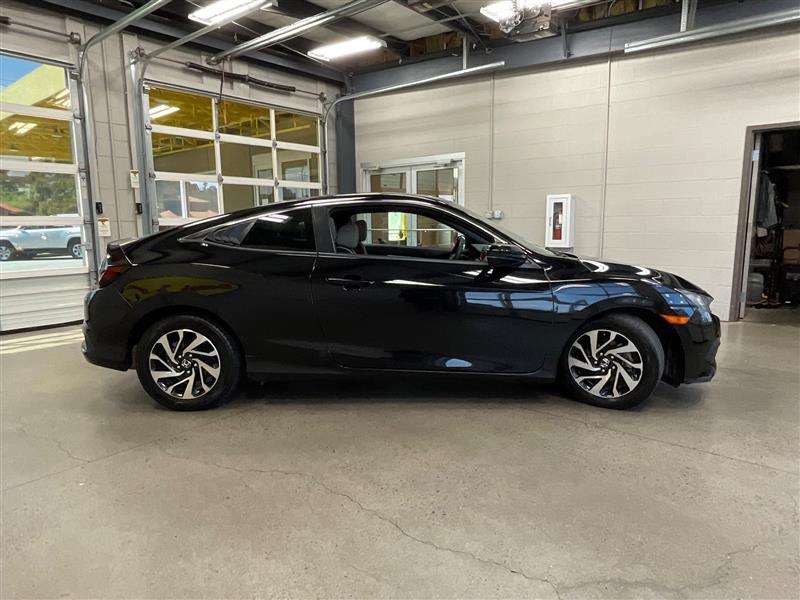 2018 HONDA CIVIC LX-P