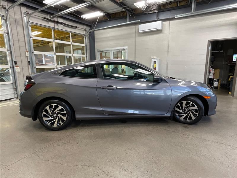 2018 HONDA CIVIC LX-P