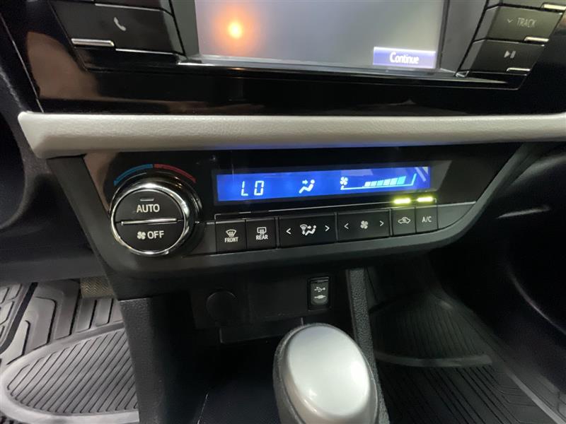 2014 TOYOTA COROLLA LE