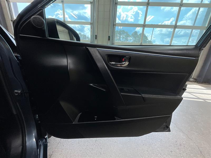 2016 TOYOTA COROLLA S