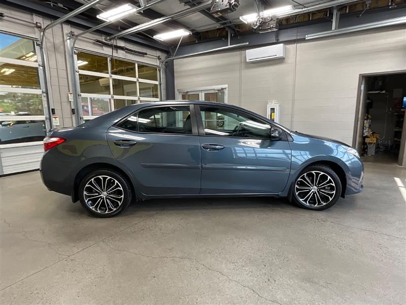 2016 TOYOTA COROLLA S