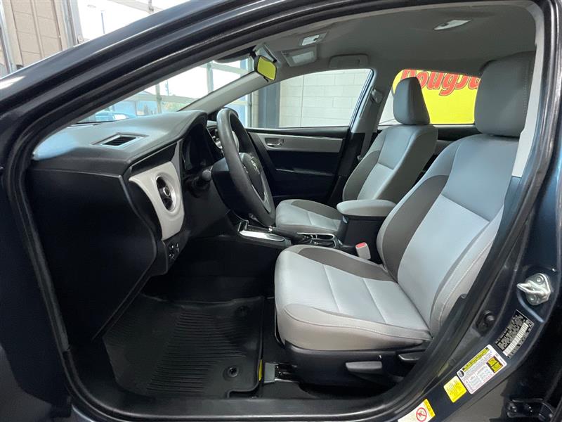 2019 TOYOTA COROLLA LE
